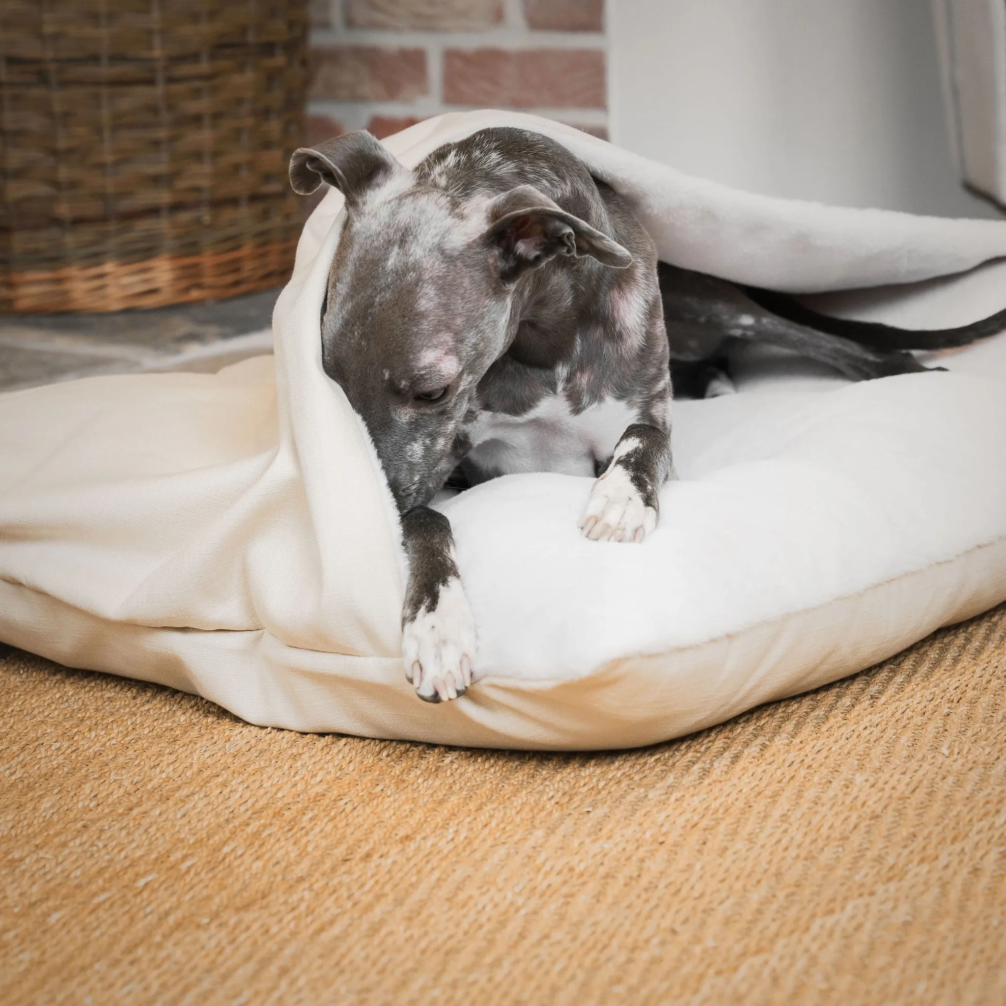 Sleepy Burrows Bed With Removable Cover in Savanna Bone by Lords & Labradors